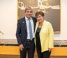 Luis Caputo viaja a Washington para reunirse con autoridades del FMI y el Banco Mundial