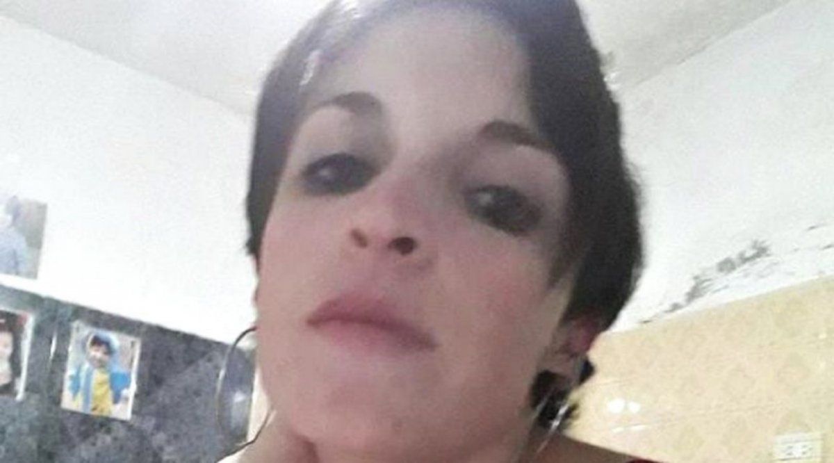 El padre de Carla Soggiu dijo que su hija no estaba fuerte y que la golpiza de su ex marido le había provocado estrés