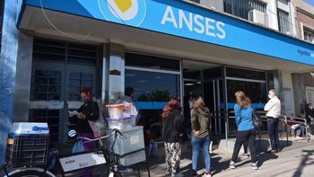 Jubilaciones, pensiones, AUH y otros programas ANSES: quiénes cobran el 23 de mayo