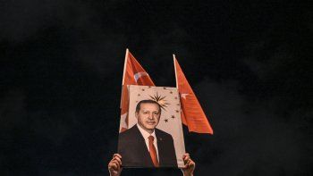 Devaluó Turquía y hay temor en los mercados emergentes