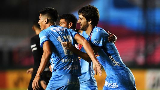 Arsenal logró el batacazo: le ganó 3-1 a Bolívar y pasó a octavos de la Sudamericana