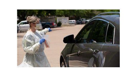 La OMS advierte que el COVID-19 podría quedarse para siempre en una circulación endémica