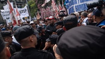 Organizaciones sociales salen a la calle con 500 cortes en todo el país: las protestas en el AMBA