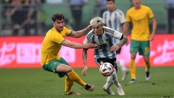 Alejandro Garnacho, en acción durante el amistoso con Australia. Alejandro Garnacho, en acción durante el amistoso con Australia.
