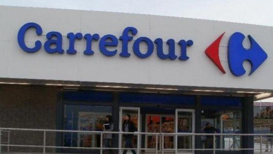El director en la Argentina de Carrefour confía en que se encontrará una solución a la crisis que golpea a la empresa