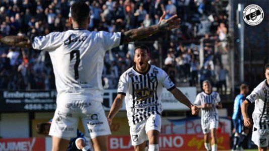 All Boys superó a San Telmo y le ganó 3-1 en la ida de la final por el ascenso a la B Nacional