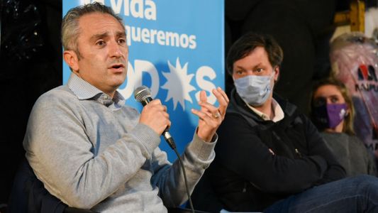 Larroque le contestó a Guzmán por el déficit fiscal: No es tiempo de amarretear