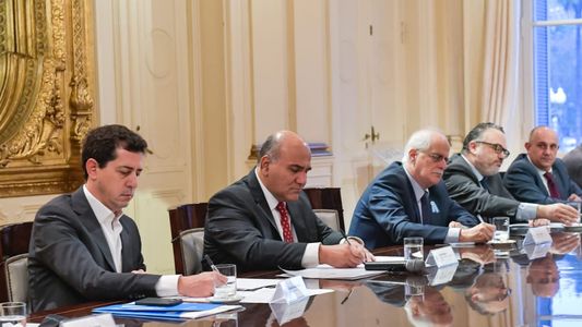 Todos contra Macri: la orden que bajó Manzur al gabinete para lograr la unidad del Frente de Todos