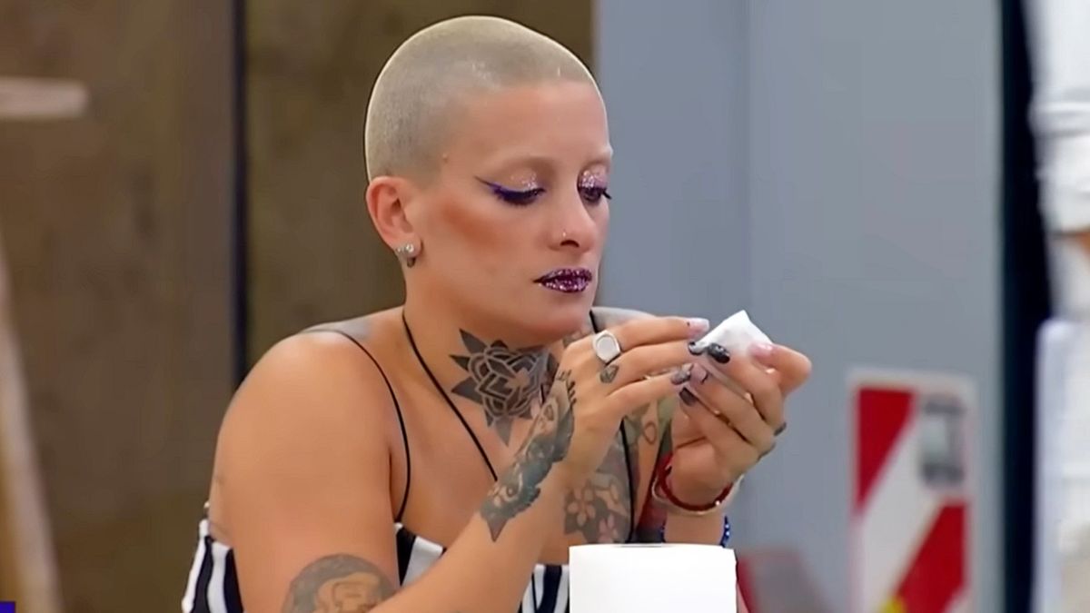 La cuestionable actitud de Furia al cantar el Himno Nacional en Gran Hermano 2024