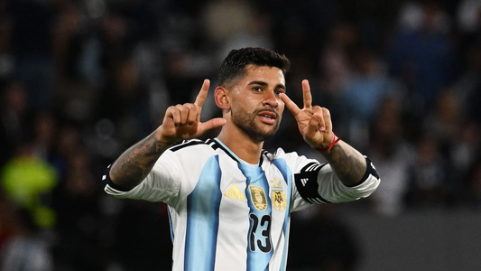Su comportamiento tiene que...: la firme advertencia y los elogios de Scaloni al Cuti Romero, nuevo capitán de la Selección Argentina