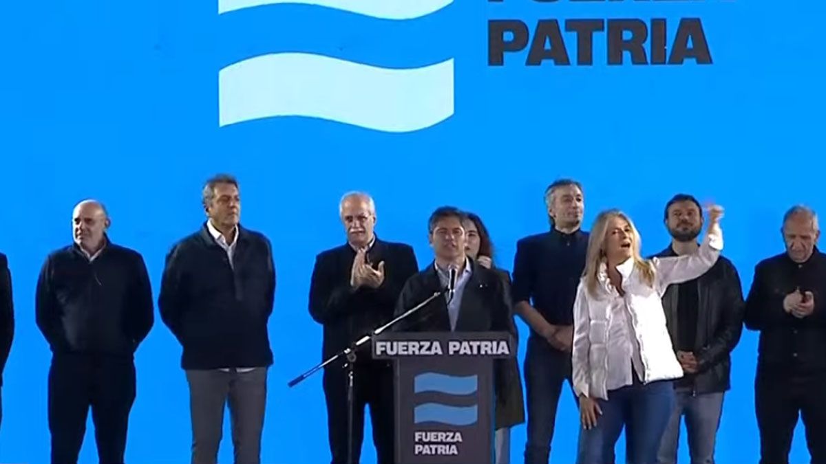 Axel Kicillof, durante su discurso tras conocerse los resultados de las elecciones legislativas (Foto: captura de video). Axel Kicillof, durante su discurso tras conocerse los resultados de las elecciones legislativas (Foto: captura de video).