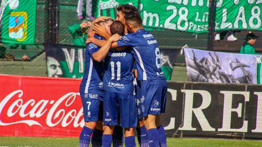 Primera B Nacional: Independiente Rivadavia sostuvo la ventaja ante Chicago y es el primer semifinalista del reducido