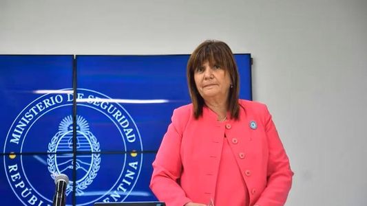 Patricia Bullrich sobre los incidentes en el Congreso: Belliboni, que cada dos por tres se tira al piso