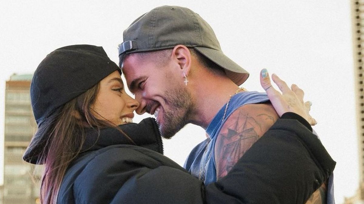 Rodrigo de Paul y Tini Stoessel se alejaron de los hijos del futbolista y ya no se encuentran en el país