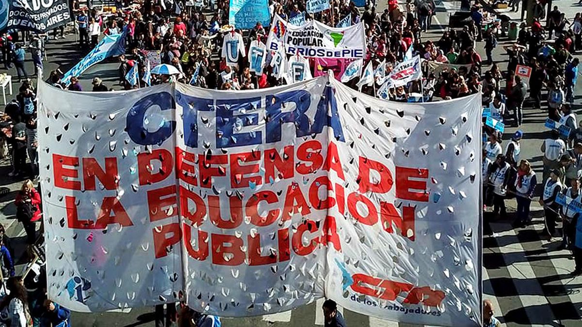 Paro docente | Desde CTERA rechazaron la iniciativa de trabajar los sábados: La escuela no es una oficina (Foto: CTERA)