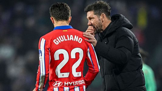 Giuliano Simeone explicó por qué no usa su apellido en la camiseta: Quiero...