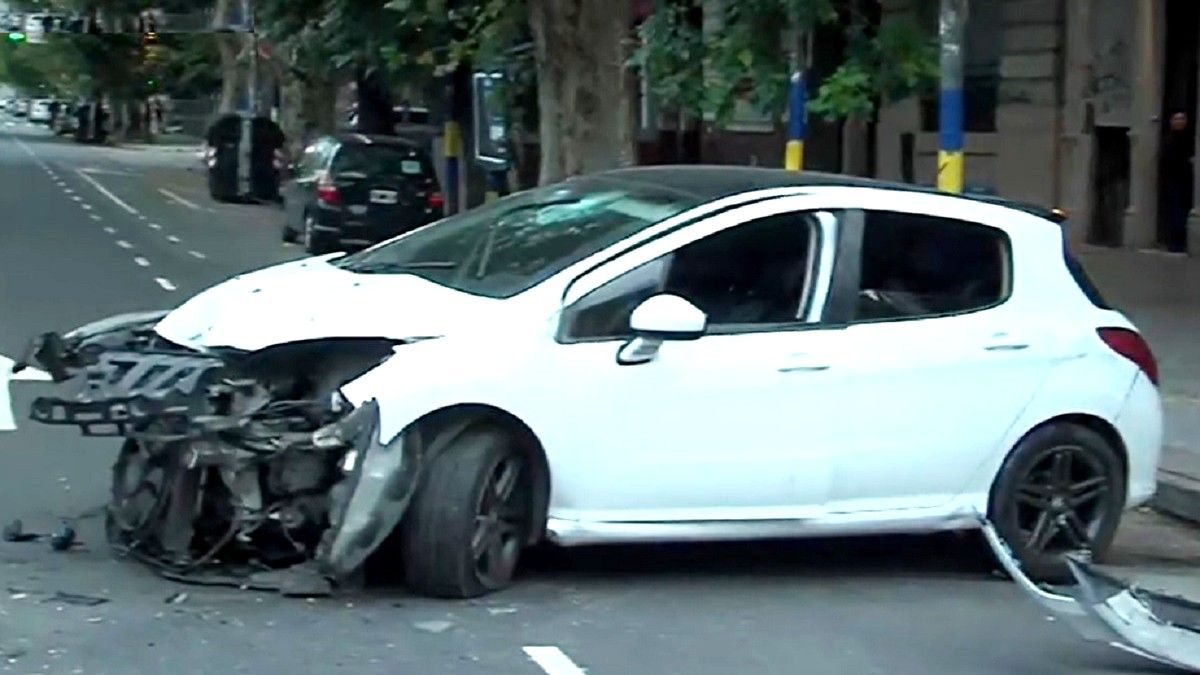El extraño hallazgo tras un choque en La Boca. Foto: captura. 