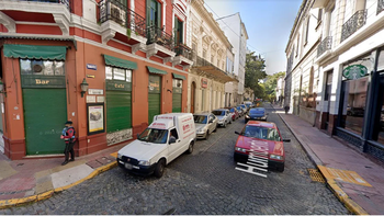 Se negó a darle plata a un trapito de San Telmo y fue apuñalado por la espalda