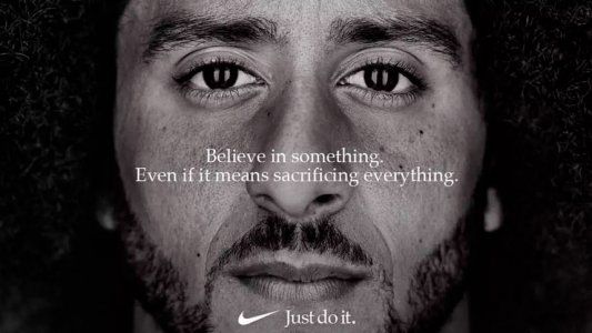 La nueva campaña de Nike revolucionó a EE.UU.: enojó a Trump, explotaron las redes sociales y las acciones bajaron
