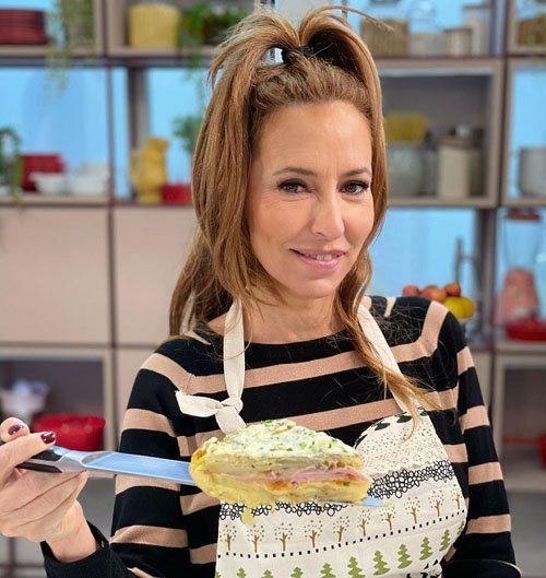 Analía Franchín hoy demuestra en 'Flor de equipo' todo lo que aprendió en materia culinaria, tras su paso por MasterChef Celebrity durante el 2020.