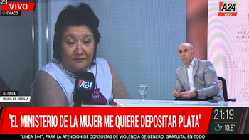 Esta vez La Cruel Verdad arrancó con Gloria Romero, la madre de Cecilia Strzyzoswki. Esta vez La Cruel Verdad arrancó con Gloria Romero, la madre de Cecilia Strzyzoswki.