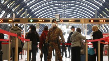 Por el avance de Ómicron, tres países alcanzaron una nueva marca mundial de contagios