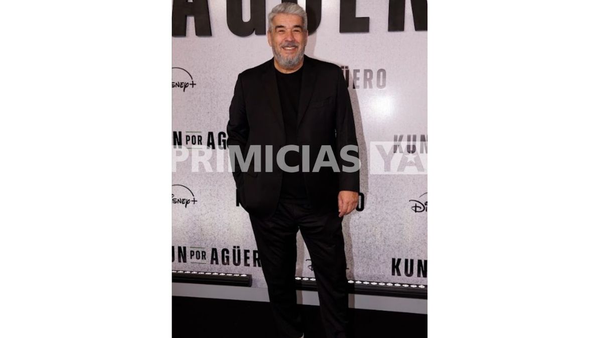 kun aguero presentacion serie 2.jpg