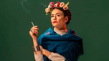 Laura Azcurra se convierte en Frida Kahlo en un espectacular unipersonal