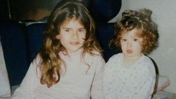 La imagen de la infancia con que la conductora saludó a su hermana por el cumpleaños