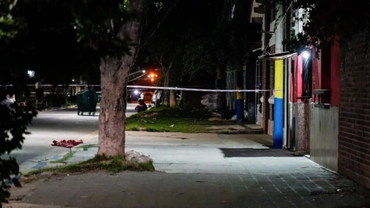 La escena de una nueva balacera en Rosario (Foto: gentileza Rosario 3).