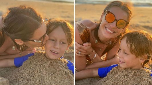 Amor y familia: Las fotos de Pampita jugando con sus hijos en la arena