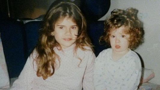 La imagen de la infancia con que la conductora saludó a su hermana por el cumpleaños