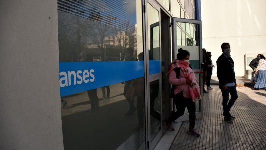 Pensiones No Contributivas, refuerzo: quiénes cobran hoy 3 de mayo 2021