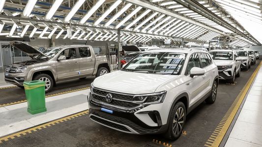 Volkswagen superó las 10.000 unidades fabricadas del Taos
