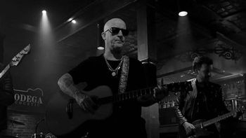 Rolo Sartorio lanza su nuevo single y anunció la presentación en vivo de su nuevo disco