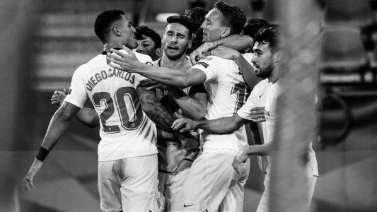 El Sevilla de Banega y Ocampos es finalista de la Europa League: le ganó al Manchester United e irá por su 6to trofeo europeo