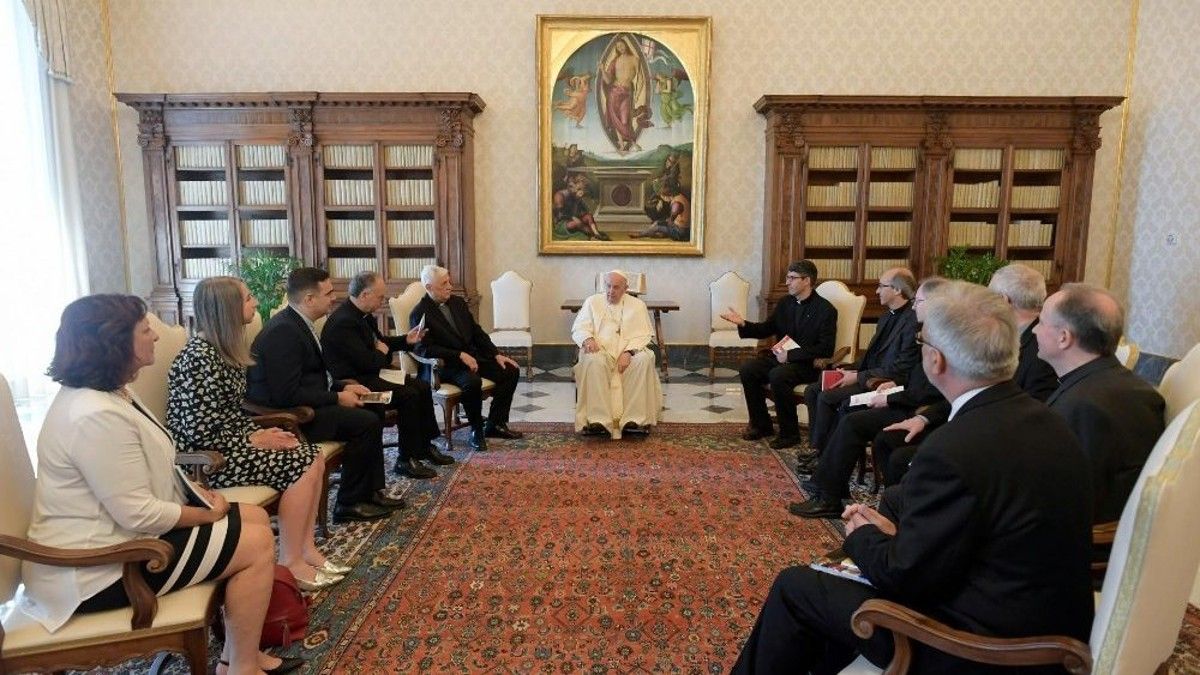 El diálogo que el Papa Francisco mantuvo con los directores de las revistas culturales europeas de la Compañía de Jesús.