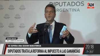 Sergio Massa durante una conferencia de prensa en la Cámara de Diputados sobre la reforma al Impuesto a las Ganancias. Sergio Massa durante una conferencia de prensa en la Cámara de Diputados sobre la reforma al Impuesto a las Ganancias.