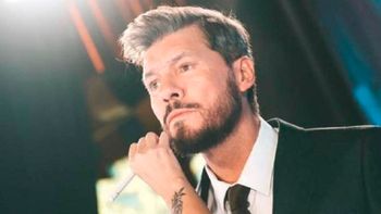 Feroz interna entre Marcelo Tinelli y Clarín. Feroz interna entre Marcelo Tinelli y Clarín.