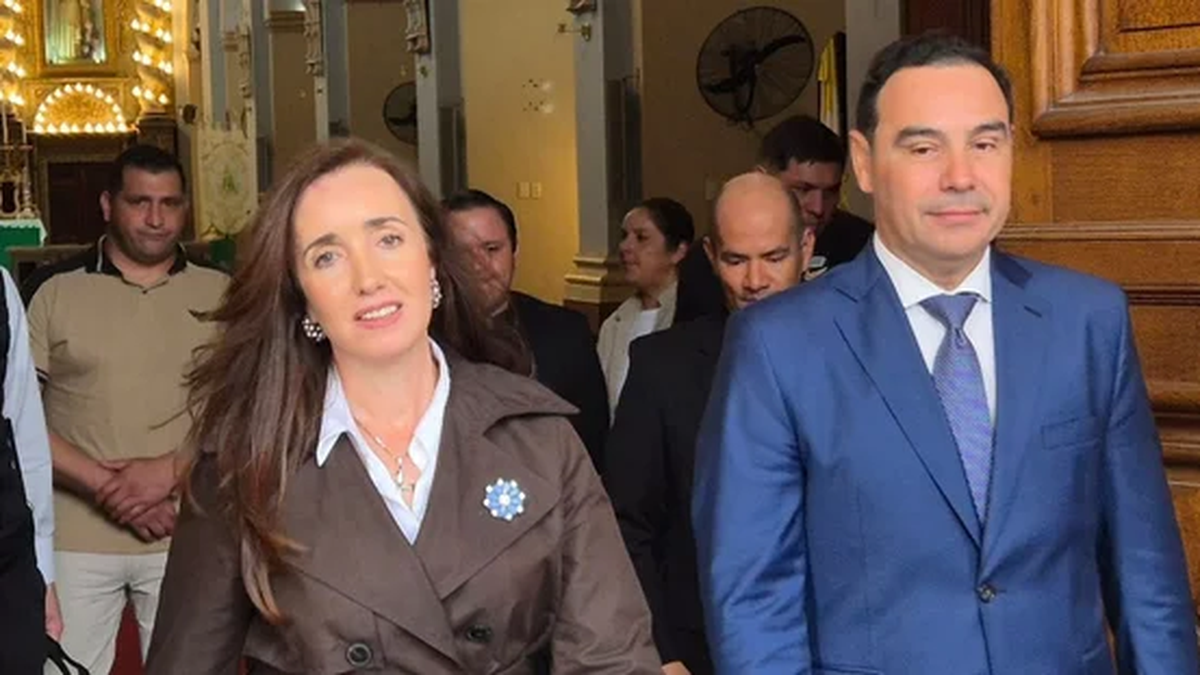 Villarruel y Valdés se reunieron durante una hora en la capital correntina (Foto: Gobernación de Corrientes).