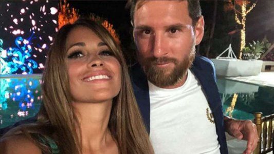 La curiosa foto de Lionel Messi, Antonela Roccuzzo y un tercero en discordia