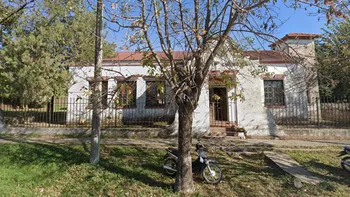 Susto y pánico: un alumno de 13 años llevó un arma tumbera a su escuela