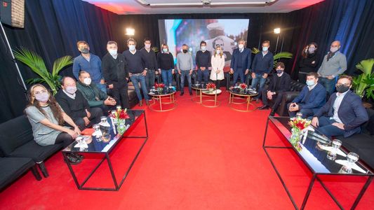 Cierre de alianzas: los radicales suman a Monzó y Stolbizer, y quieren pelearle al PRO el liderazgo en Provincia