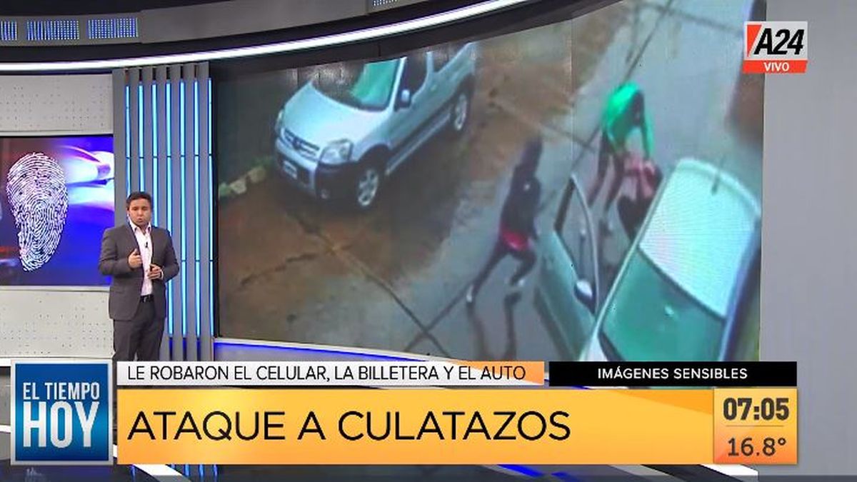 Lomas del Mirador: así le dan culatazos para robarle el auto. (Captura de Tv)