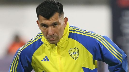 El tenso cruce entre Gary Medel y un juvenil de Boca en pleno partido que se volvió viral