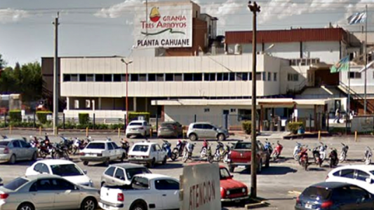 Capitán Sarmiento: tras el cierre por Coronavirus, reabren la planta de Granja Tres Arroyos