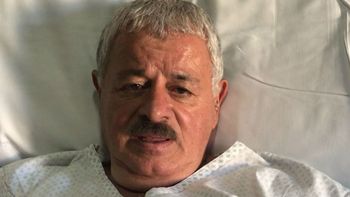 Le colocaron tres bypass a Tití Fernández y continúa internado