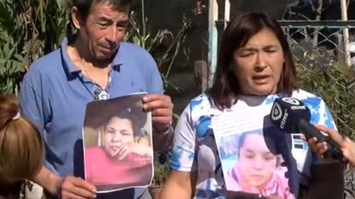 Ni el dolor ni el luto detuvieron lo peor: el drama y horror que vivió familia de Camina Espíndola en pleno velatorio