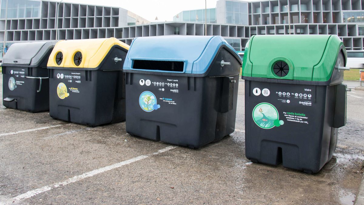 Así son los contenedores de basura de Palma de Mallorca, donde habría caído Agostina.