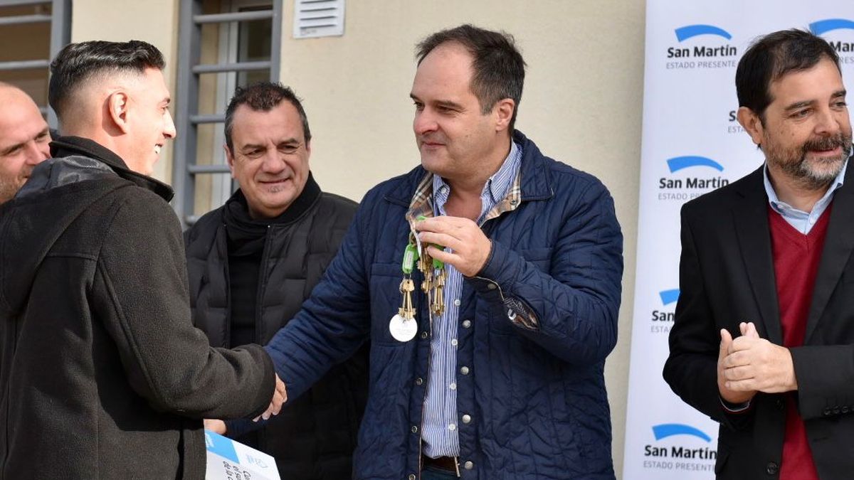 Se inauguró el segundo DDUU de Procrear en San Martín